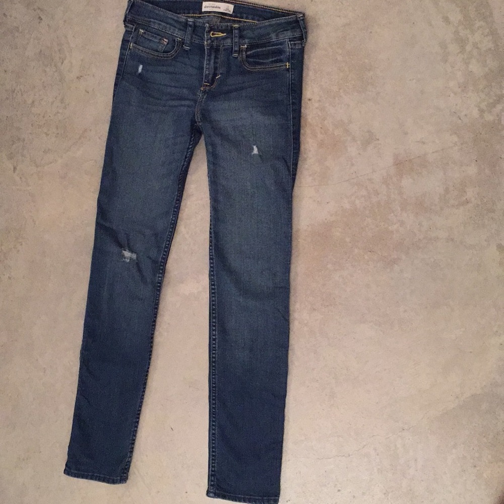 Abercrombie kids girl’s ripped jeans